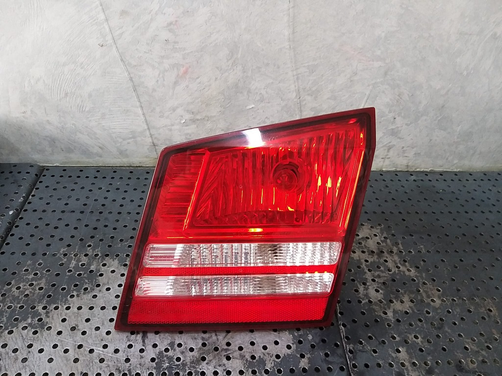 Stop tripla lampa dreapta haion dodge journey 04806368ad