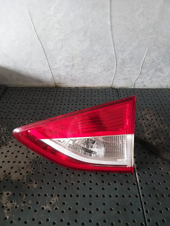 Stop tripla lampa dreapta haion ford kuga 2 cv4413a602ag 90021843