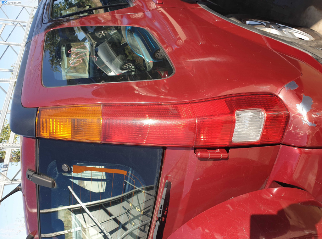 Stop Tripla Lampa Dreapta Honda CR-V 2002 - 2006 [K6977]