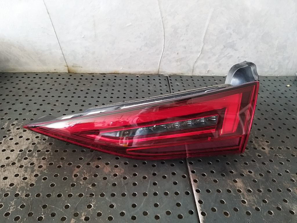 Stop tripla lampa dreapta led haion audi a3 8y 8y0945308 0021360813