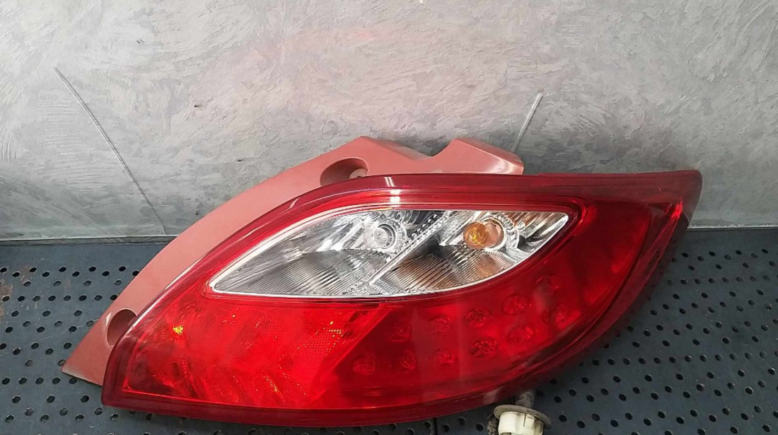 Stop tripla lampa dreapta mazda 2 de dh facelift d65151150