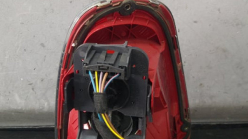 Stop tripla lampa dreapta mini cooper s r56 2751308 2753626
