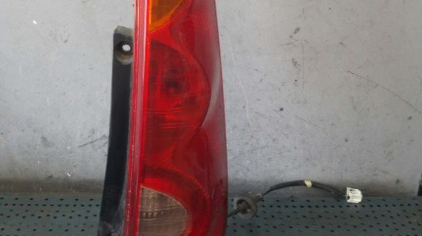 Stop tripla lampa dreapta nissan juke e11 ne11 22016752