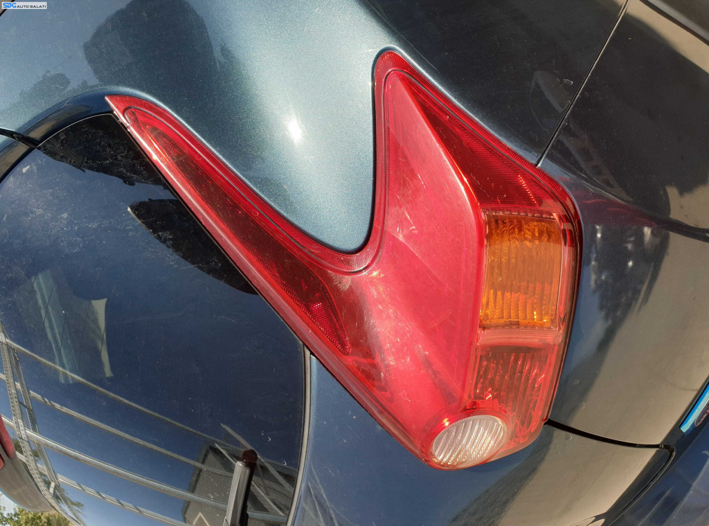 Stop Tripla Lampa Dreapta Nissan Juke F15 NFL Non Facelift 2010 - 2014 [K6318]