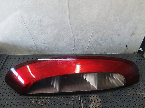 Stop tripla lampa dreapta opel corsa c x01 09114337