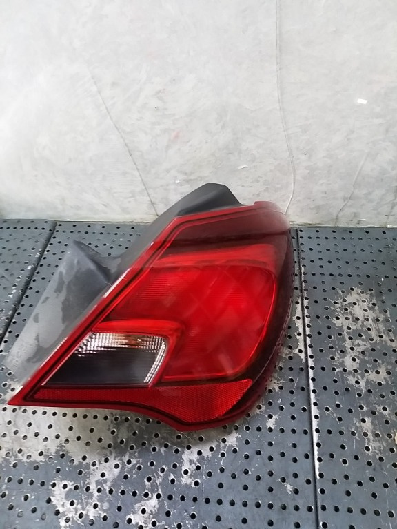 Stop tripla lampa dreapta opel corsa e x15 39012622 460034366