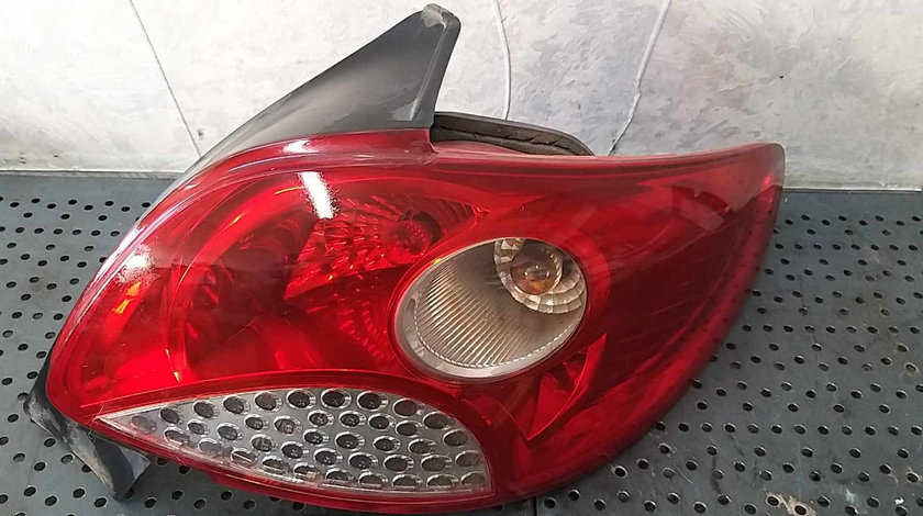 Stop tripla lampa dreapta peugeot 206 plus 118057b