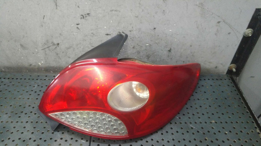 Stop tripla lampa dreapta peugeot 206 plus 9685618180