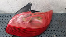 Stop tripla lampa dreapta peugeot 206