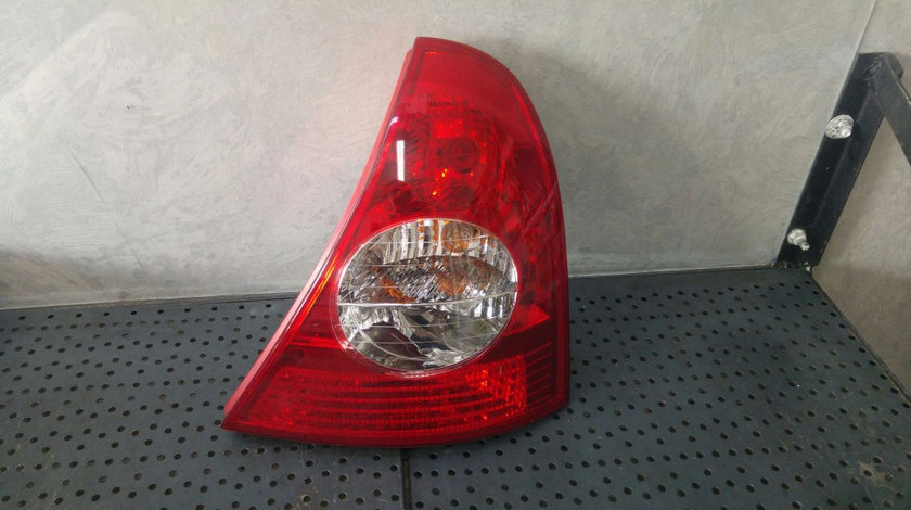 Stop tripla lampa dreapta renault clio 2 bb cb 085511941r