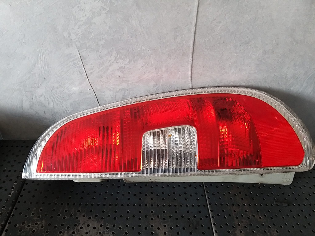 Stop tripla lampa dreapta skoda roomster 5j 5j7945096