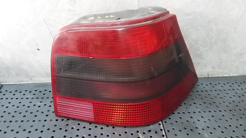 Stop tripla lampa dreapta vw golf 4 1j 1j6945257