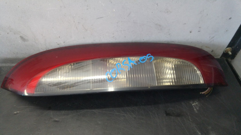 Stop tripla lampa spate dreapta opel corsa c