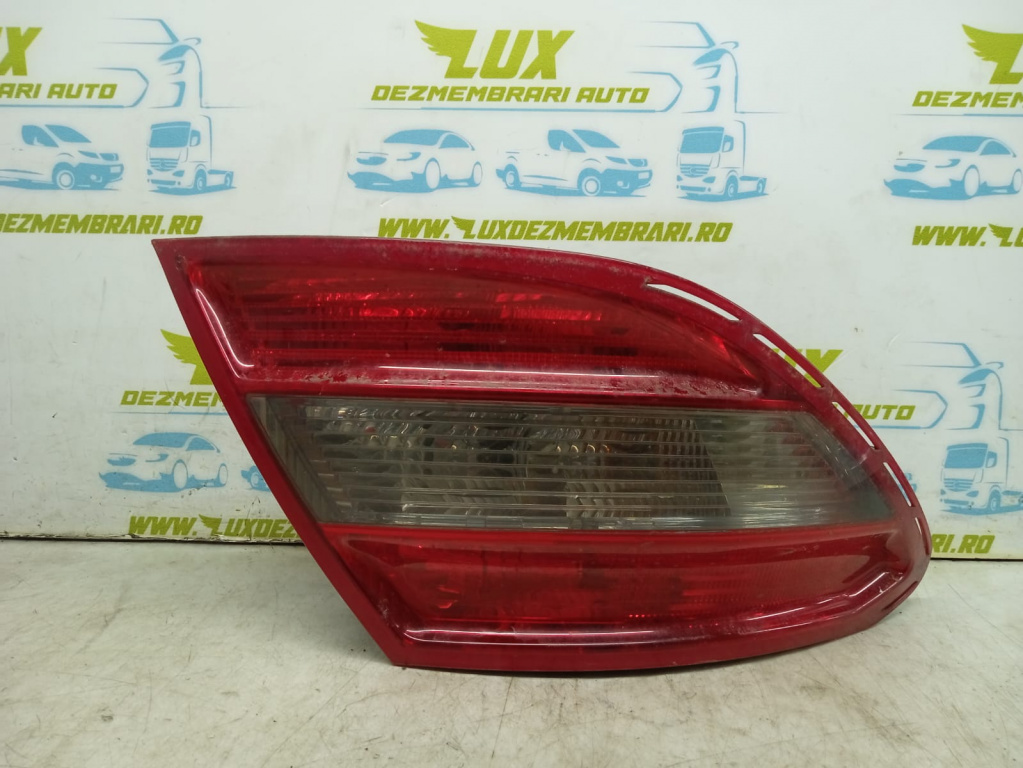 Stop tripla lampa stanga 2048202964l Mercedes-Benz C-Class W204/S204 [2007 - 2012]