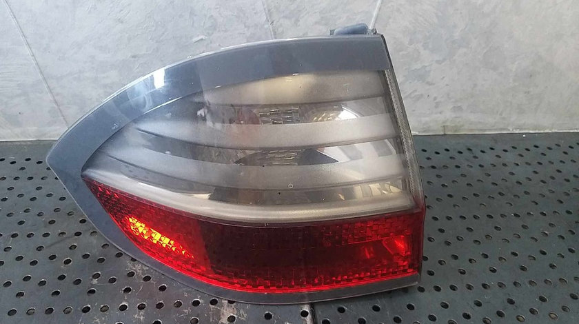 Stop tripla lampa stanga aripa ford s max