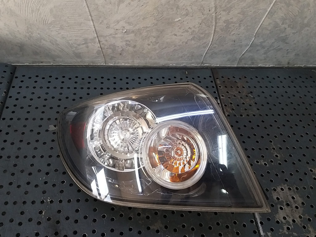 Stop tripla lampa stanga aripa mazda 6