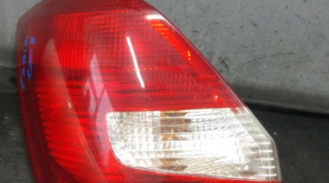 Stop tripla lampa stanga aripa skoda fabia 5j hatchback 5j6945111