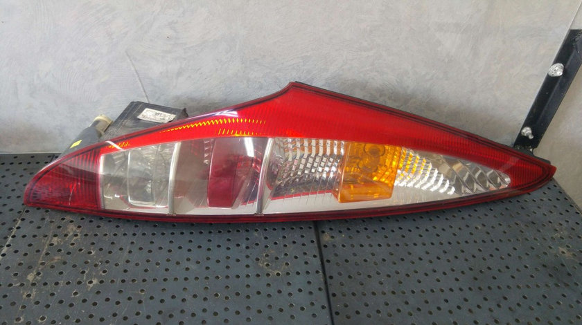 Stop tripla lampa stanga fiat ulysse 179 1400202180