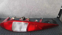 Stop tripla lampa stanga ford mondeo 3 combi 9el35...