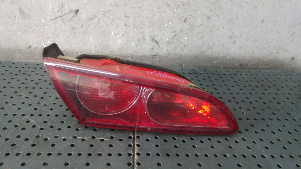 Stop tripla lampa stanga haion alfa romeo 159 939 limuzina f939390102 50504822