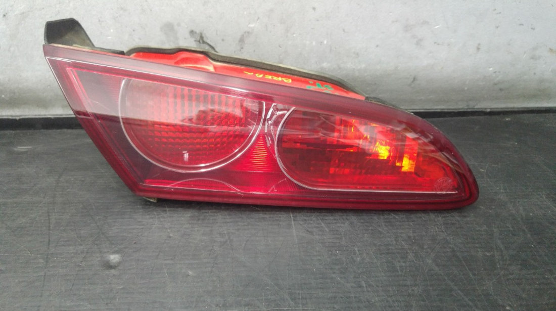 Stop tripla lampa stanga haion alfa romeo 159 f9395623