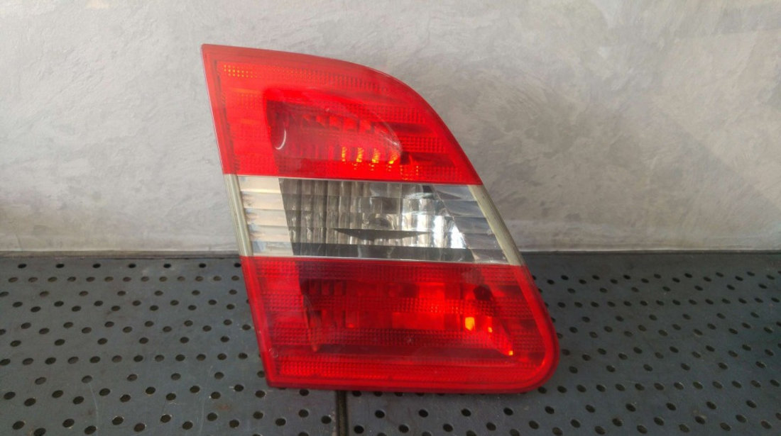 Stop tripla lampa stanga haion mercedes b class w245 a1698201564 a1698200577