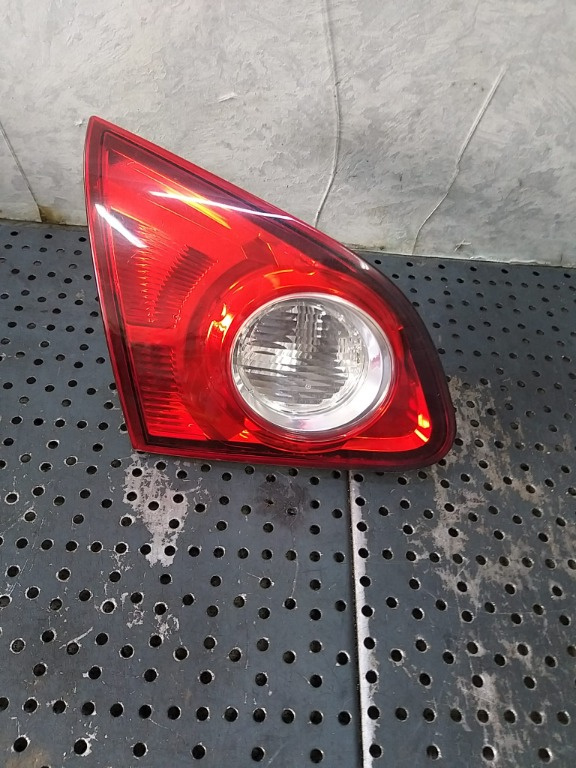 Stop tripla lampa stanga haion qashqai j10 nj10 jj10e 89071063 256555jd800