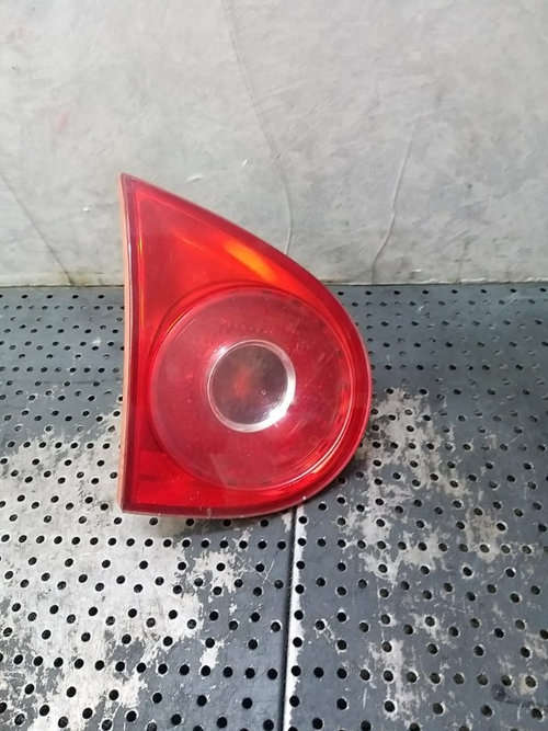 Stop tripla lampa stanga haion vw golf 5 1k 1k6945093g 89031705