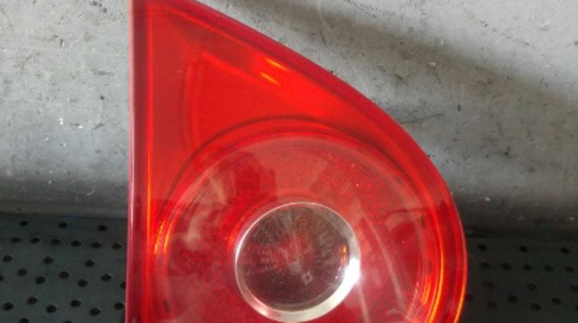 Stop tripla lampa stanga haion vw golf 5 1k1 1k6945093e