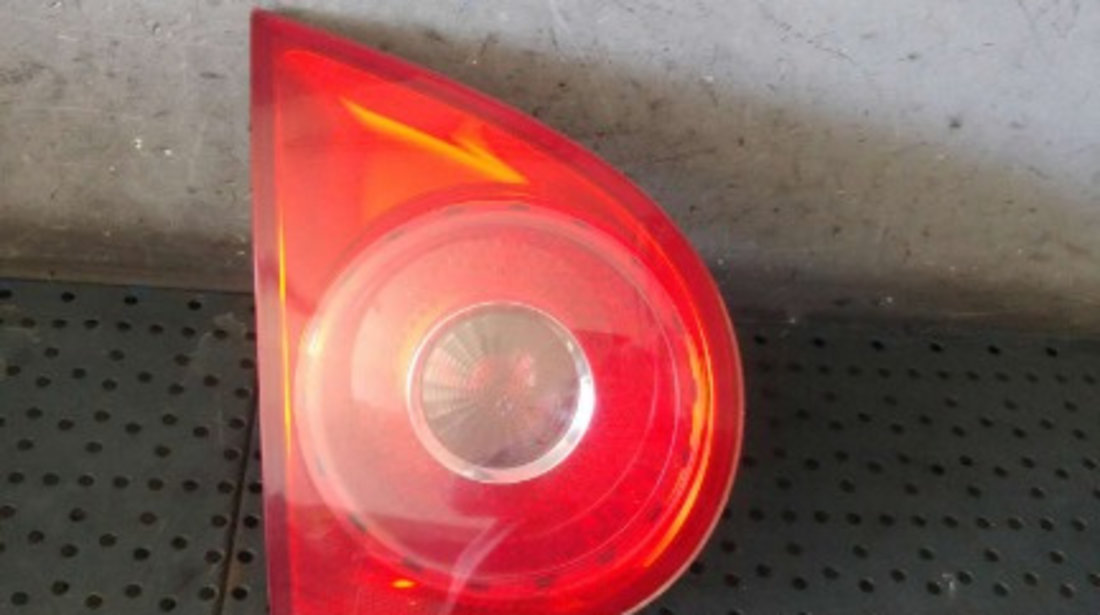 Stop tripla lampa stanga haion vw golf 5 1k1 285001 28509004