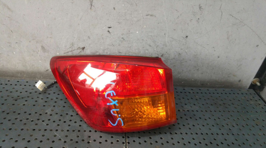 Stop tripla lampa stanga lexus is