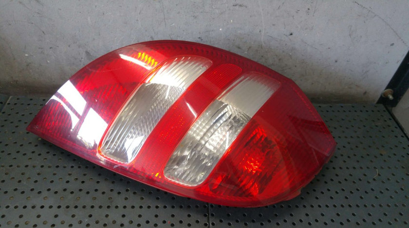 Stop tripla lampa stanga mercedes a class w169 a1698200364l