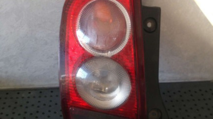 Stop tripla lampa stanga nissan micra 3 k12