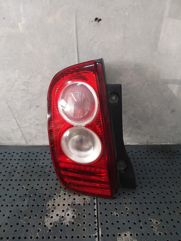 Stop tripla lampa stanga nissan micra 3 k12