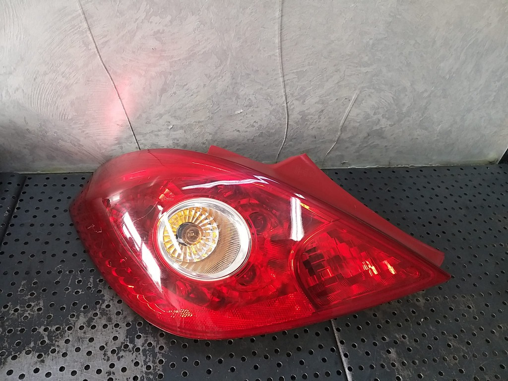 Stop tripla lampa stanga opel corsa d s07 084421953l