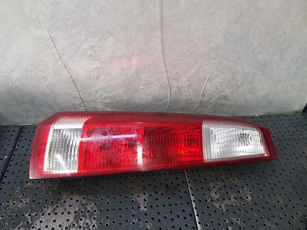 Stop tripla lampa stanga opel meriva a x03