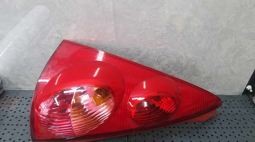 Stop tripla lampa stanga peugeot 107 815600h040