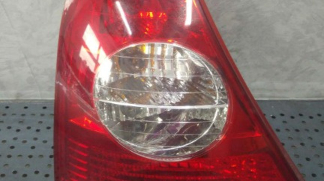 Stop tripla lampa stanga renault clio 2 bb cb 085511941l