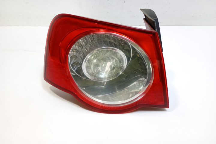 Stop Tripla Stanga 3C5945095H Volkswagen VW Passat B6 [2005 - 2010]