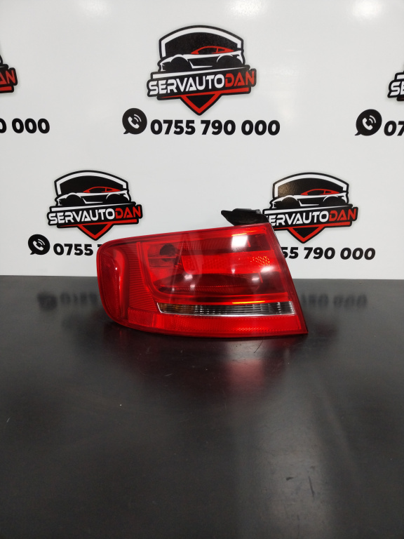 Stop / tripla stanga caroserie Audi A4 (2008-2011) [8K2, B8] 2.0 Motorina 2010, MODEL CU BEC / BERLINA / 8K5945095D
