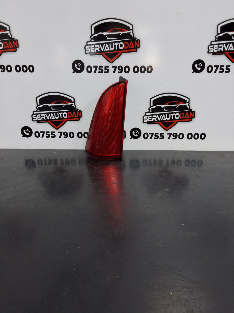 Stop / tripla stanga haion Mercedes-Benz Vito (2009->) [w639] 2.2 Motorina 2013, MODEL CU HAION