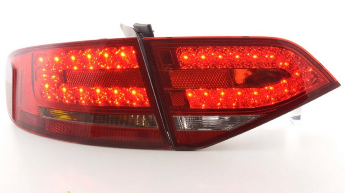 STOPURI CU LED AUDI A4 B8 - STOPURI AUDI A4 B8