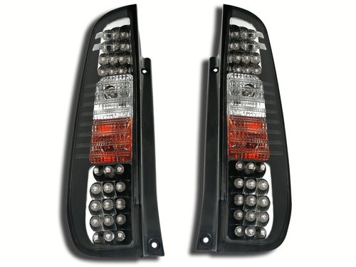 STOPURI CU LED FORD FIESTA FUNDAL BLACK -COD FKRLXLFO041