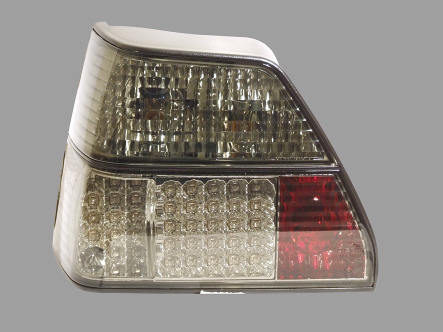 STOPURI CU LED VW GOLF 2 FUNDAL BLACK -COD FKRLXLVW513