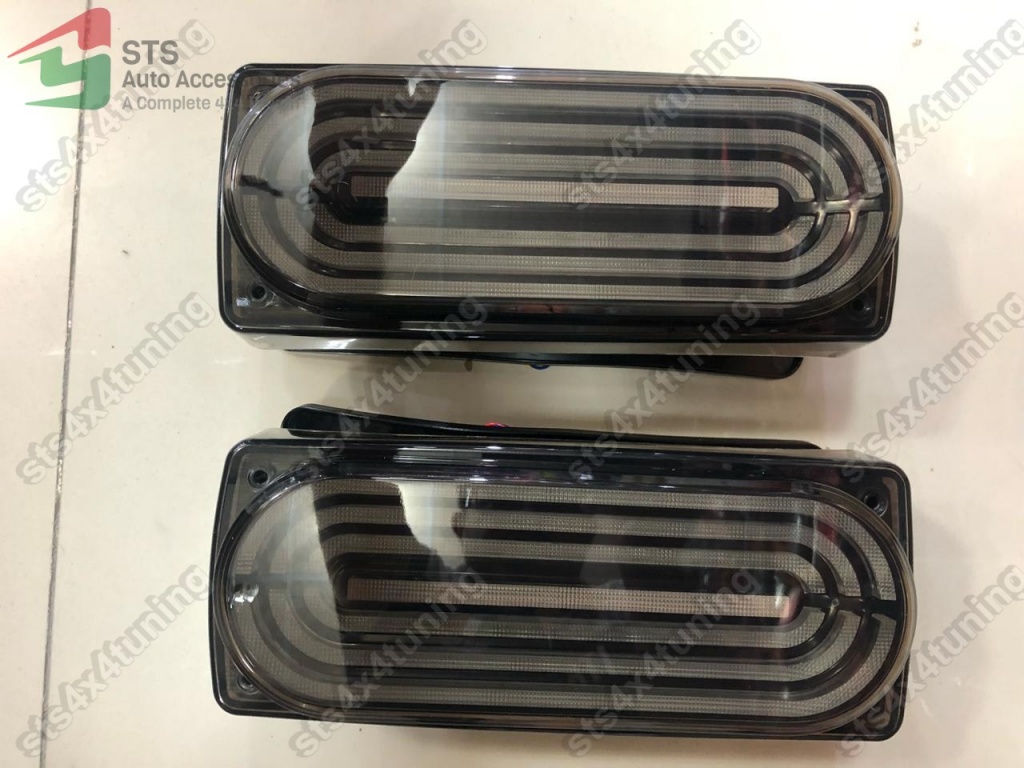 STOPURI LED CU DYNAMIC LED SEMNALIZARE MERCEDES G-CLASS W463 1989-2018 BK [V8]