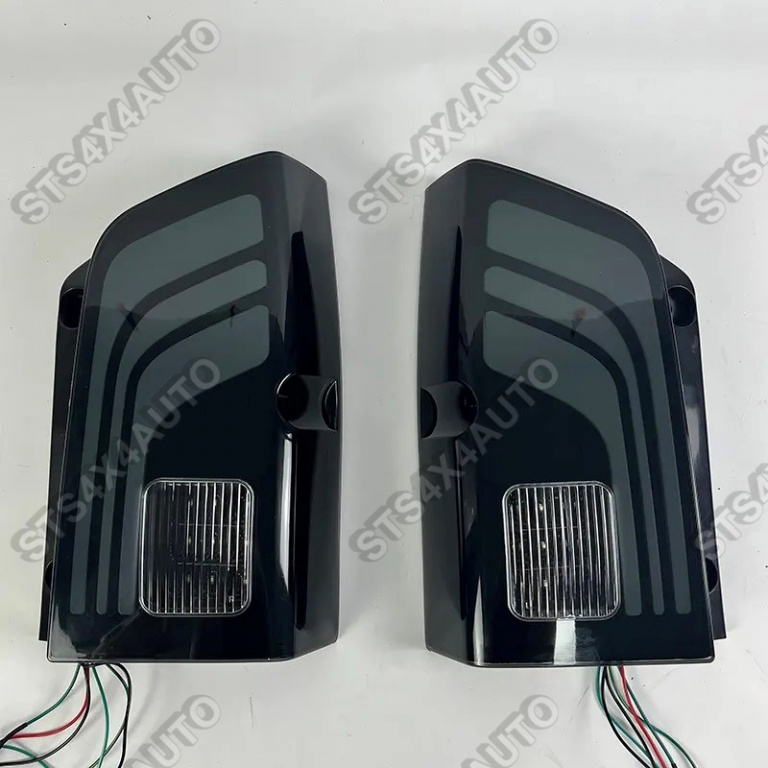 STOPURI LED CU DYNAMIC SEMNALIZARE NISSAN PATHFINDER R51 2005-2012 SMK [V1]