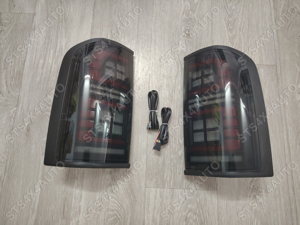STOPURI LED CU DYNAMIC SEMNALIZARE PENTRU NISSAN PATROL Y61 1998-2004 SMK [V2]