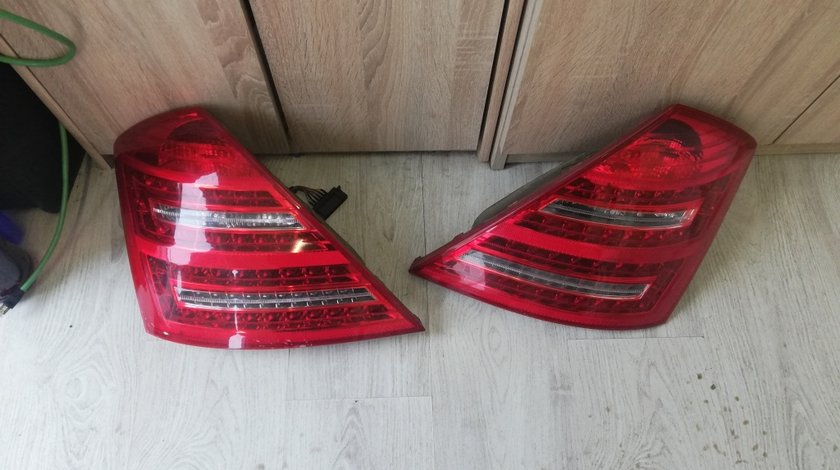 Stopuri led mercedes s class w221