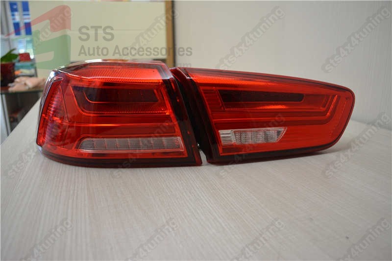STOPURI LED MITSUBISHI LANCER 2008-2020 ROSU-ALB [AUDI LOOK]