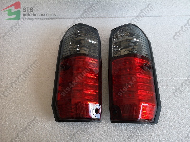 STOPURI LED TOYOTA LAND CRUISER FJ70 1985-2006 RB [V2]